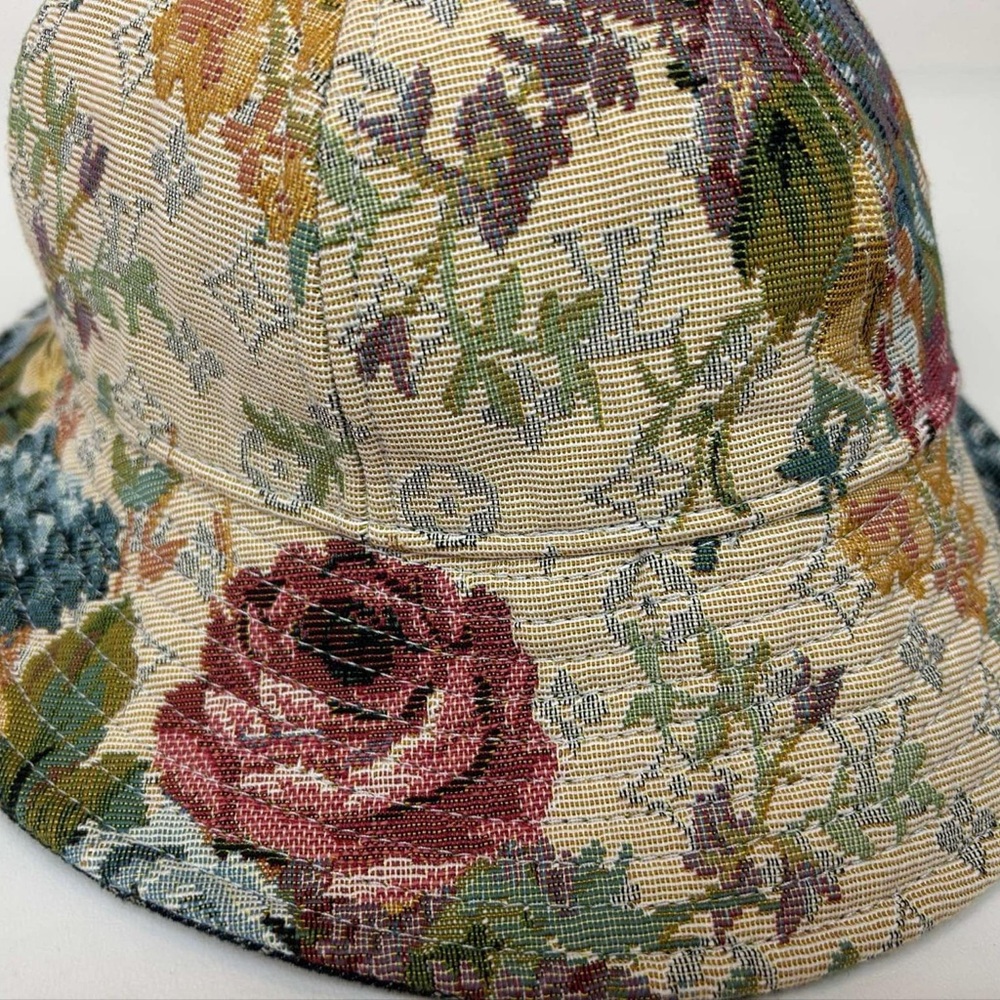 Louis Vuitton Multicolor Floral Bucket Hat Reversible denim print - Picture 3 of 11